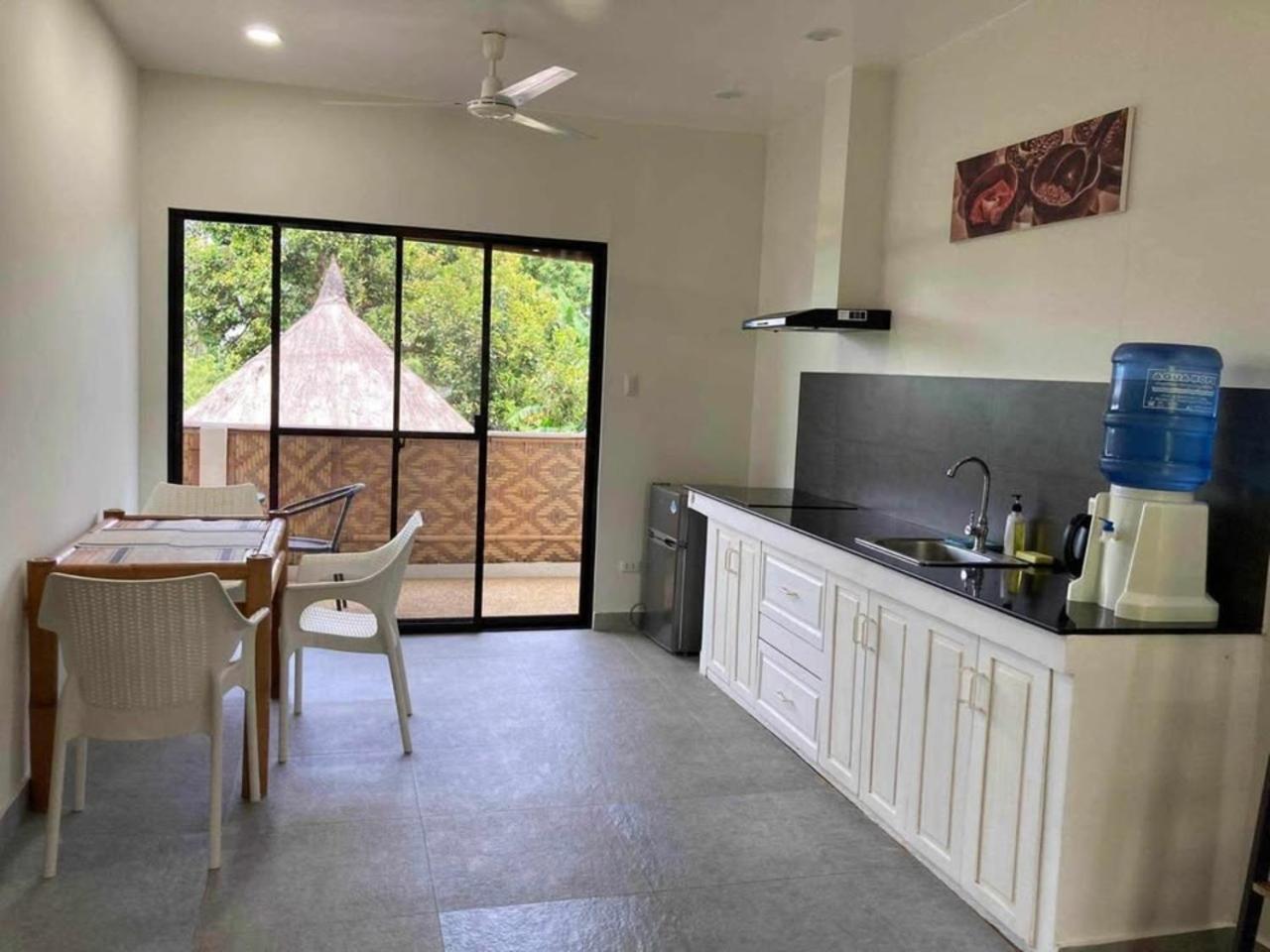 Panglao Bamboo Oasis Hotel ภายนอก รูปภาพ